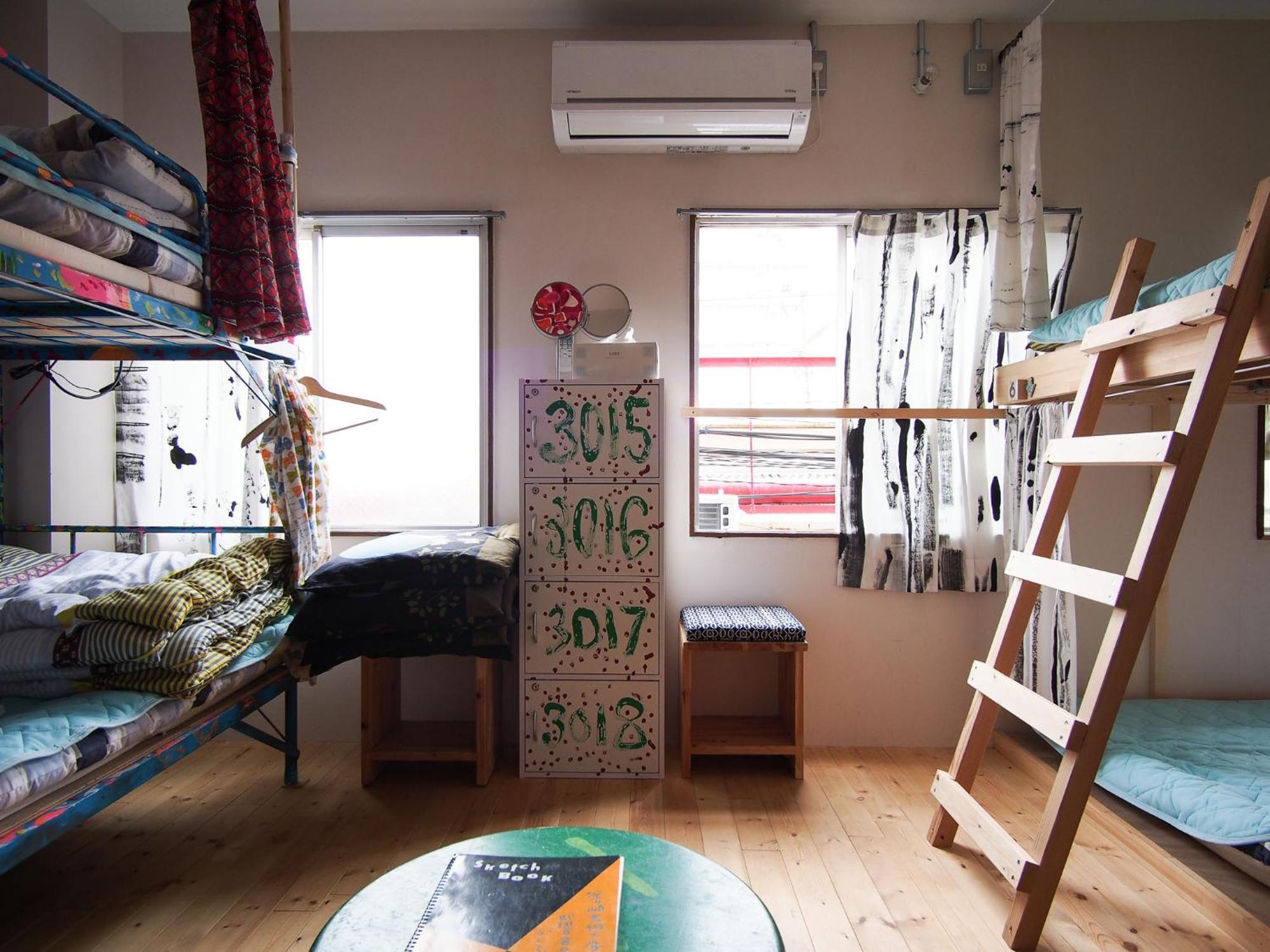 Kamagasaki University Of The Arts Cafe Garden Guest House Aka Cocoroom Osaka Exteriör bild